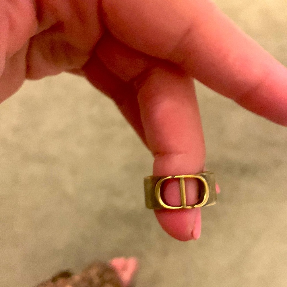 Used CD ring adjustable size gold - Picture 1 of 4